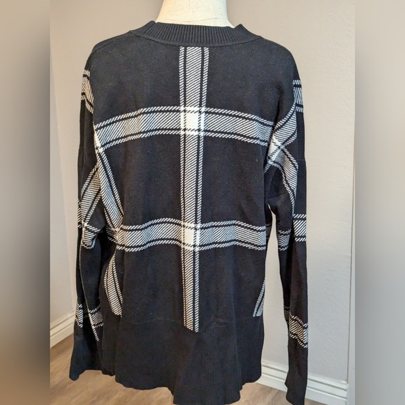 Women's plaid Banana Republic sweater size XL - Picture 9 of 14